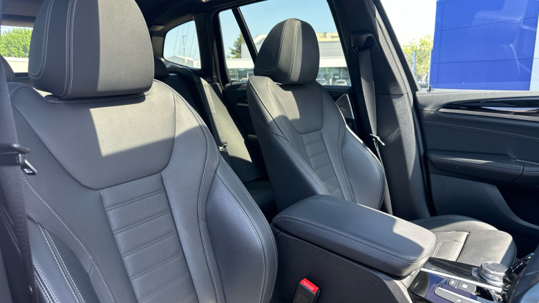 BMW X3 210kW Premier Edition 80kWh 5dr Auto Electric Estate